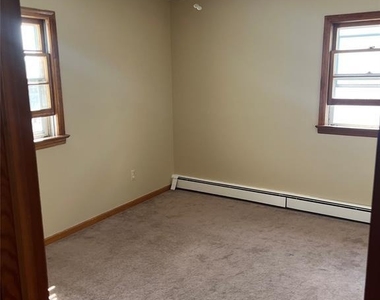 334 Copeland - Photo Thumbnail 4