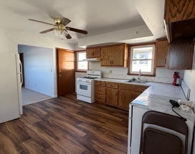 6 Maitland - Photo Thumbnail 2