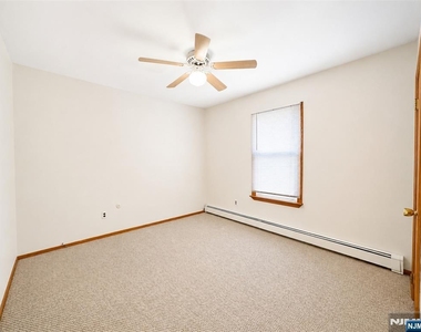 120 Fenner - Photo Thumbnail 14