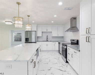 6031 Macbeth Lane - Photo Thumbnail 9