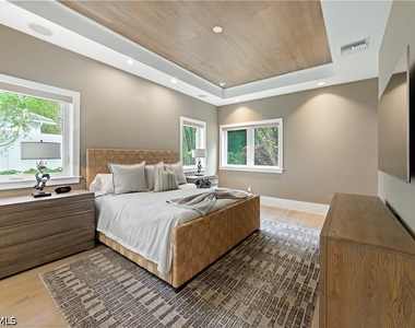 9169 Mercato Way - Photo Thumbnail 18
