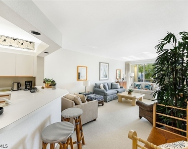 7638 Pebble Creek Circle - Photo Thumbnail 2