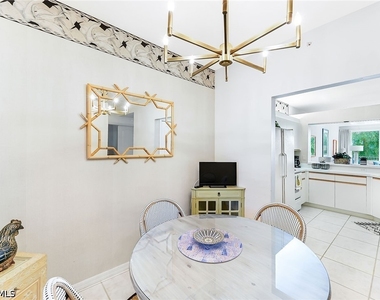 7638 Pebble Creek Circle - Photo Thumbnail 12