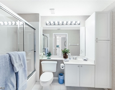 7638 Pebble Creek Circle - Photo Thumbnail 19