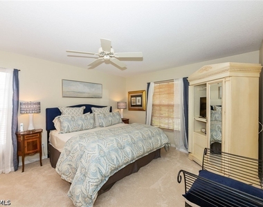 7050 Barrington Circle - Photo Thumbnail 9