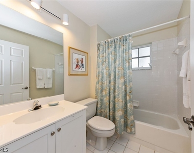 7050 Barrington Circle - Photo Thumbnail 13