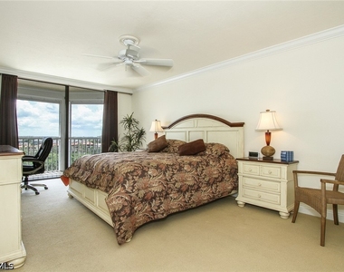 4401 Gulf Shore Boulevard N - Photo Thumbnail 4