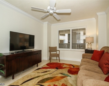 4401 Gulf Shore Boulevard N - Photo Thumbnail 2
