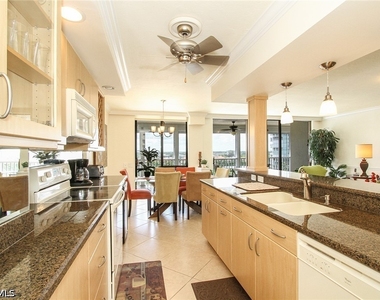 4401 Gulf Shore Boulevard N - Photo Thumbnail 3
