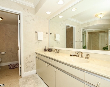 4401 Gulf Shore Boulevard N - Photo Thumbnail 5