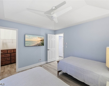 789 Coldstream Court - Photo Thumbnail 26