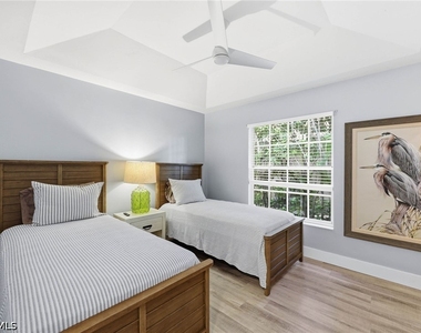 789 Coldstream Court - Photo Thumbnail 25