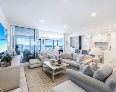 4051 Gulf Shore Boulevard N - Photo Thumbnail 1