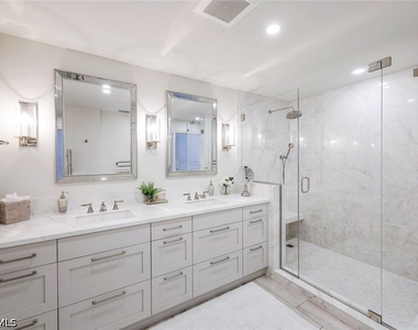 4051 Gulf Shore Boulevard N - Photo Thumbnail 13