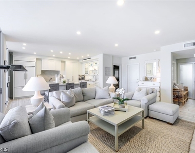 4051 Gulf Shore Boulevard N - Photo Thumbnail 3