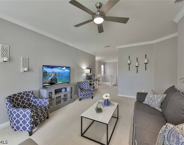 2215 Arielle Drive - Photo Thumbnail 4