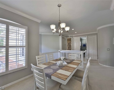 2215 Arielle Drive - Photo Thumbnail 5