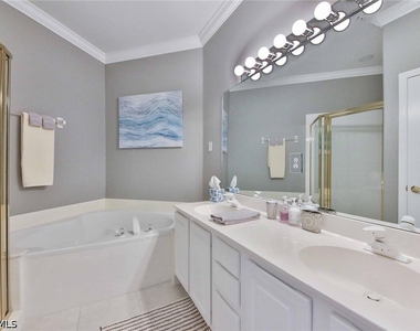 2215 Arielle Drive - Photo Thumbnail 13