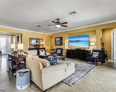 8650 Palermo Court - Photo Thumbnail 3