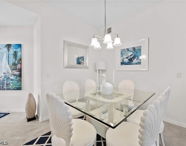 4685 Hawks Nest Way - Photo Thumbnail 17