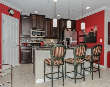 8531 Violeta Street - Photo Thumbnail 4