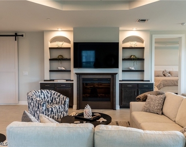 15335 Lucerna Street - Photo Thumbnail 9