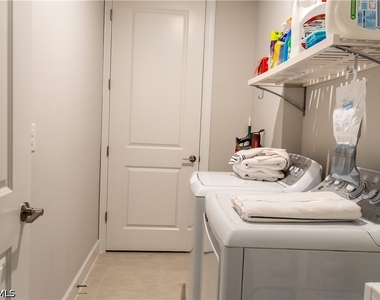 15335 Lucerna Street - Photo Thumbnail 32