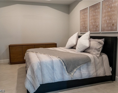 15335 Lucerna Street - Photo Thumbnail 29