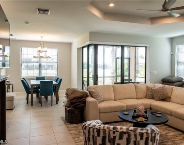 15335 Lucerna Street - Photo Thumbnail 7