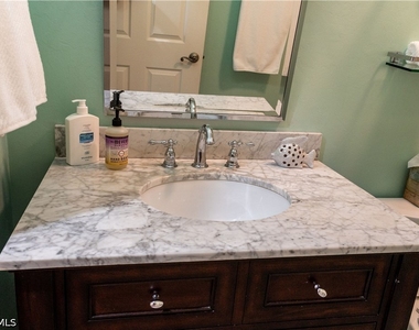 8340 Mystic Greens Way - Photo Thumbnail 17