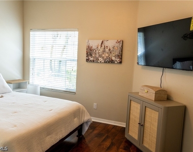 8340 Mystic Greens Way - Photo Thumbnail 21