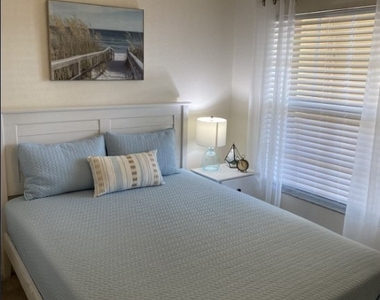 4430 Botanical Place Circle - Photo Thumbnail 8