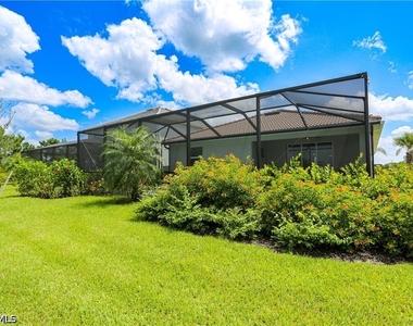 2155 Hamlin Street - Photo Thumbnail 23