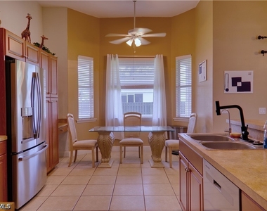 5325 Beauty Street - Photo Thumbnail 10