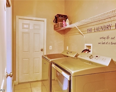 5325 Beauty Street - Photo Thumbnail 11