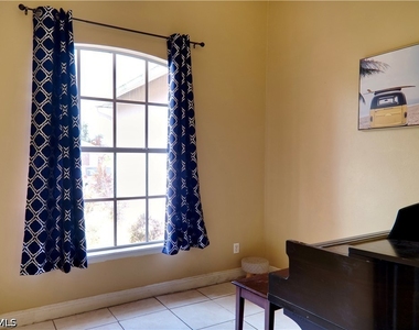 5325 Beauty Street - Photo Thumbnail 19