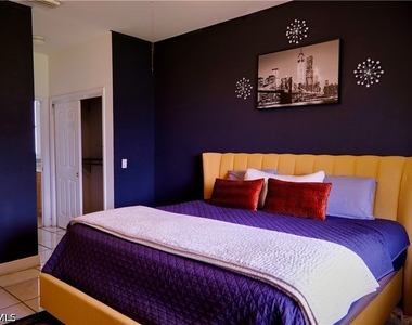 5325 Beauty Street - Photo Thumbnail 12