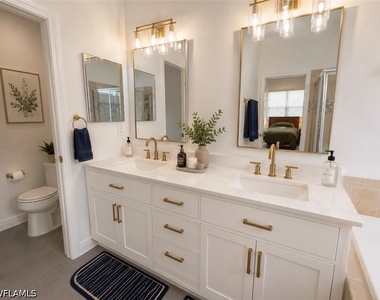 7849 Founders Lane - Photo Thumbnail 5