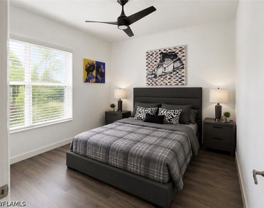 7849 Founders Lane - Photo Thumbnail 7