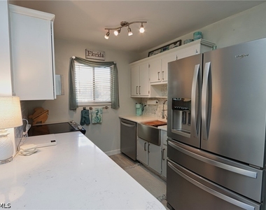 766 Central Avenue - Photo Thumbnail 7
