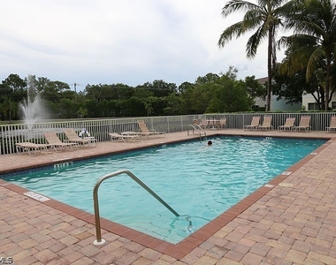 3250 Cypress Glen Way - Photo Thumbnail 20