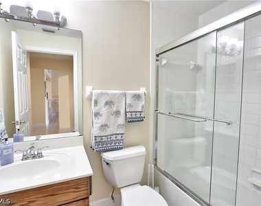 3250 Cypress Glen Way - Photo Thumbnail 17