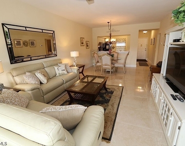 3250 Cypress Glen Way - Photo Thumbnail 4