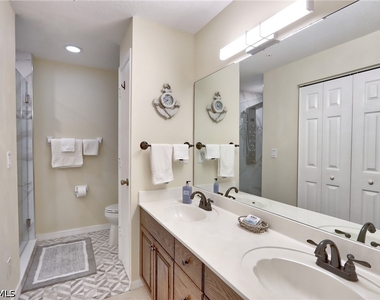 3250 Cypress Glen Way - Photo Thumbnail 13