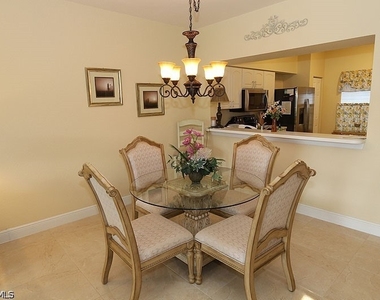 3250 Cypress Glen Way - Photo Thumbnail 5