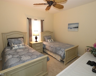 3250 Cypress Glen Way - Photo Thumbnail 15
