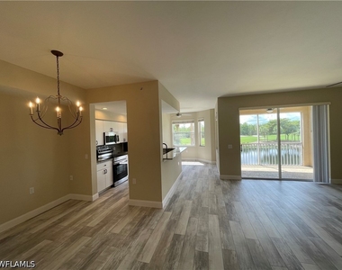 3780 Sawgrass Way - Photo Thumbnail 7
