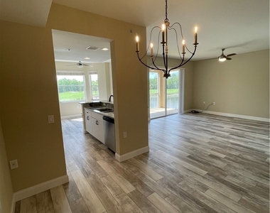 3780 Sawgrass Way - Photo Thumbnail 6
