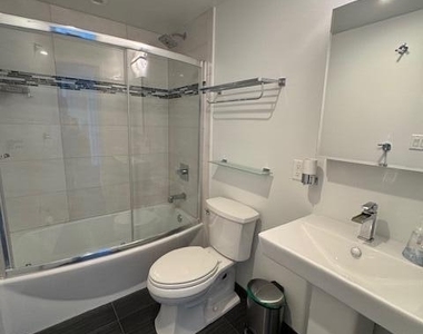 1208 E River Drive - Photo Thumbnail 21