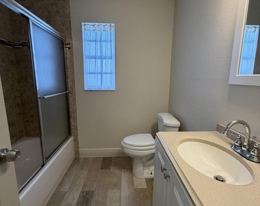 2604 Corbusier Drive - Photo Thumbnail 18